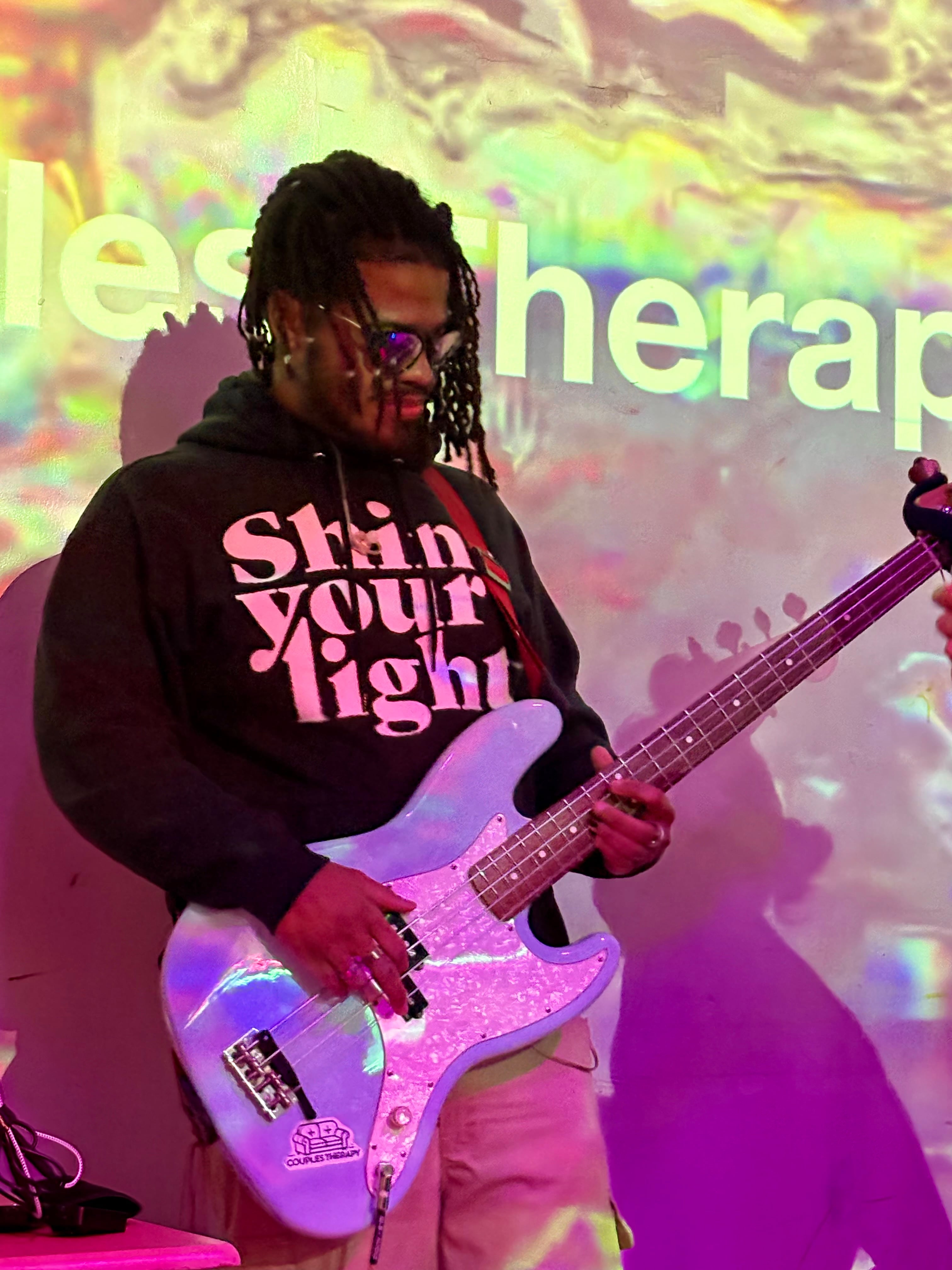 Rijo — live bass performance